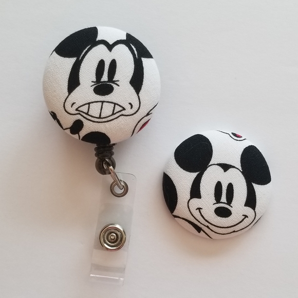 Retractable Badge Reel Holder 2 Covered Buttons - Picture 2 of 2